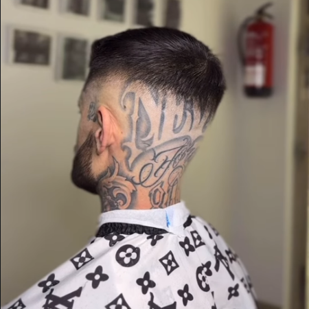 frere barber,peluqueria en almeria,peluqueria almeria,barberia almeria,barbero almeria frere barber Barberia en Almería